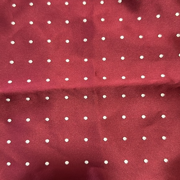 Three Men’s Pocket Square. Blue, Red, and Purple. With Polka Dots. 100% silk - Picture 4 of 5